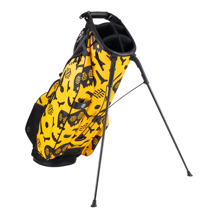 Bettinardi T-Hive Eyes Skull & Bones Vessel Player IV Stand Bag